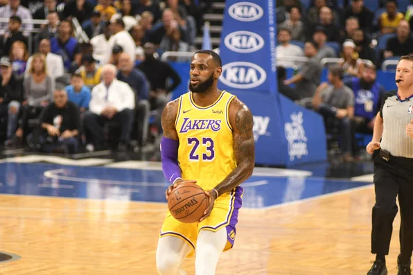 The Mag 360 - Lebron James